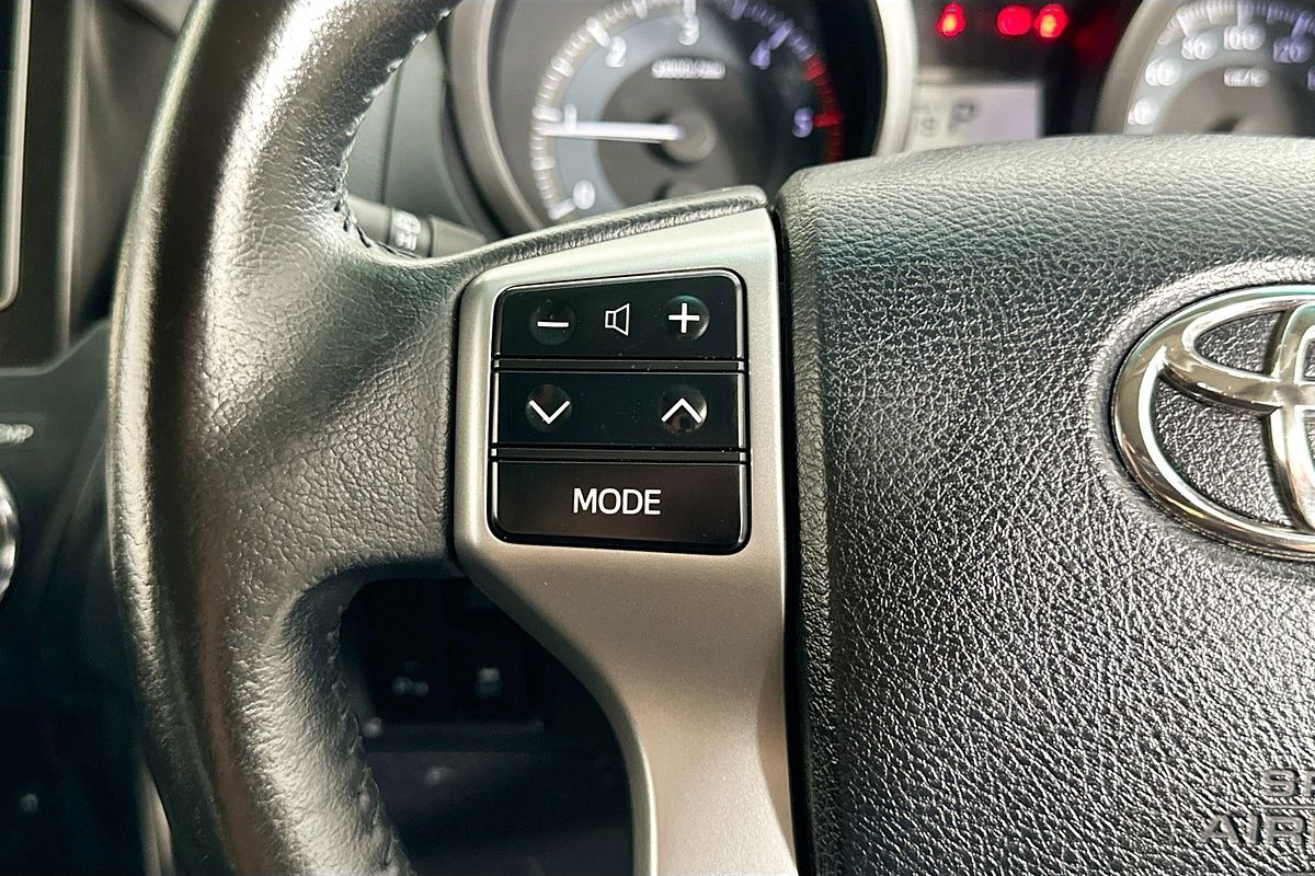 2013 Toyota LANDCRUISER PRADO GXL (4x4) KDJ150R 11 UPGRADE