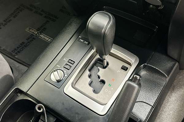 2013 Toyota LANDCRUISER GXL (4x4) VDJ200R MY13