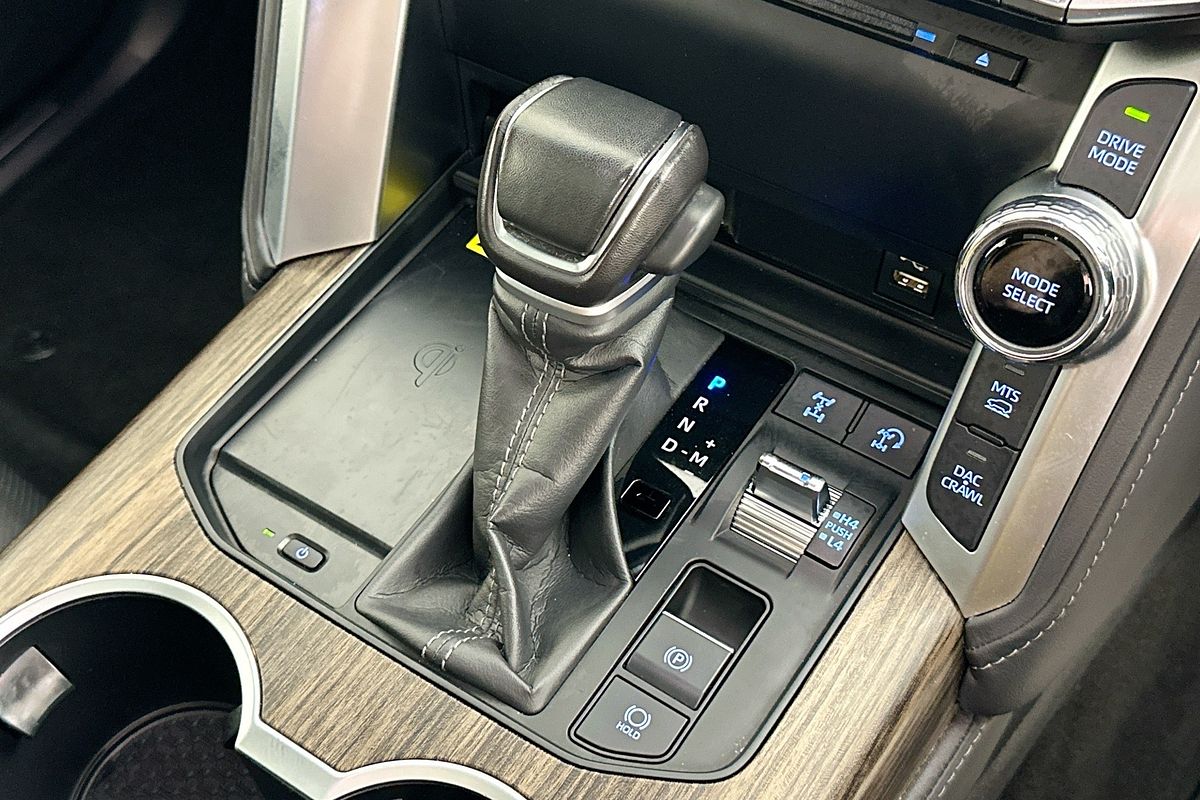 2023 Toyota Landcruiser LC300 VX (4x4) FJA300R