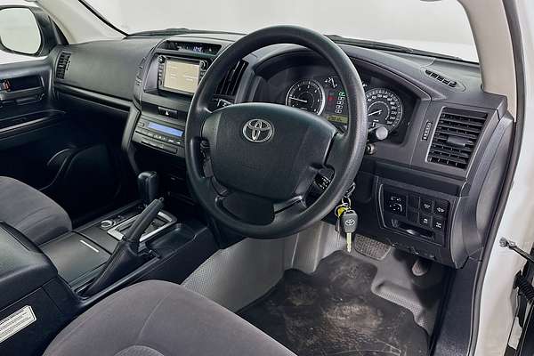 2020 Toyota Landcruiser GX VDJ200R