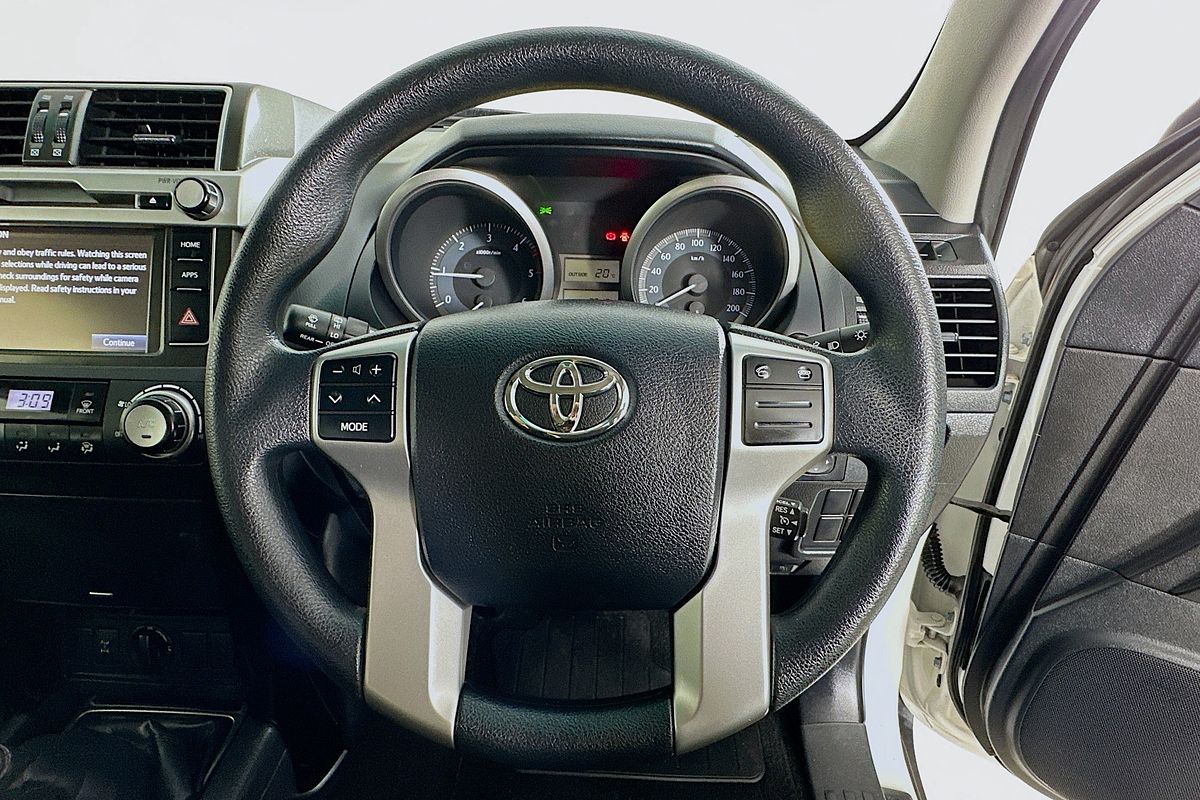 2017 Toyota LANDCRUISER GX GDJ150R