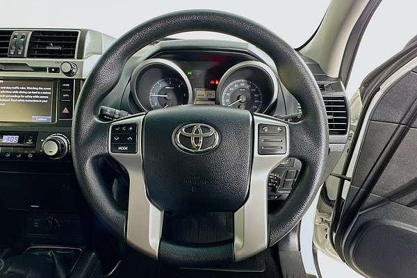 2017 Toyota LANDCRUISER GX GDJ150R