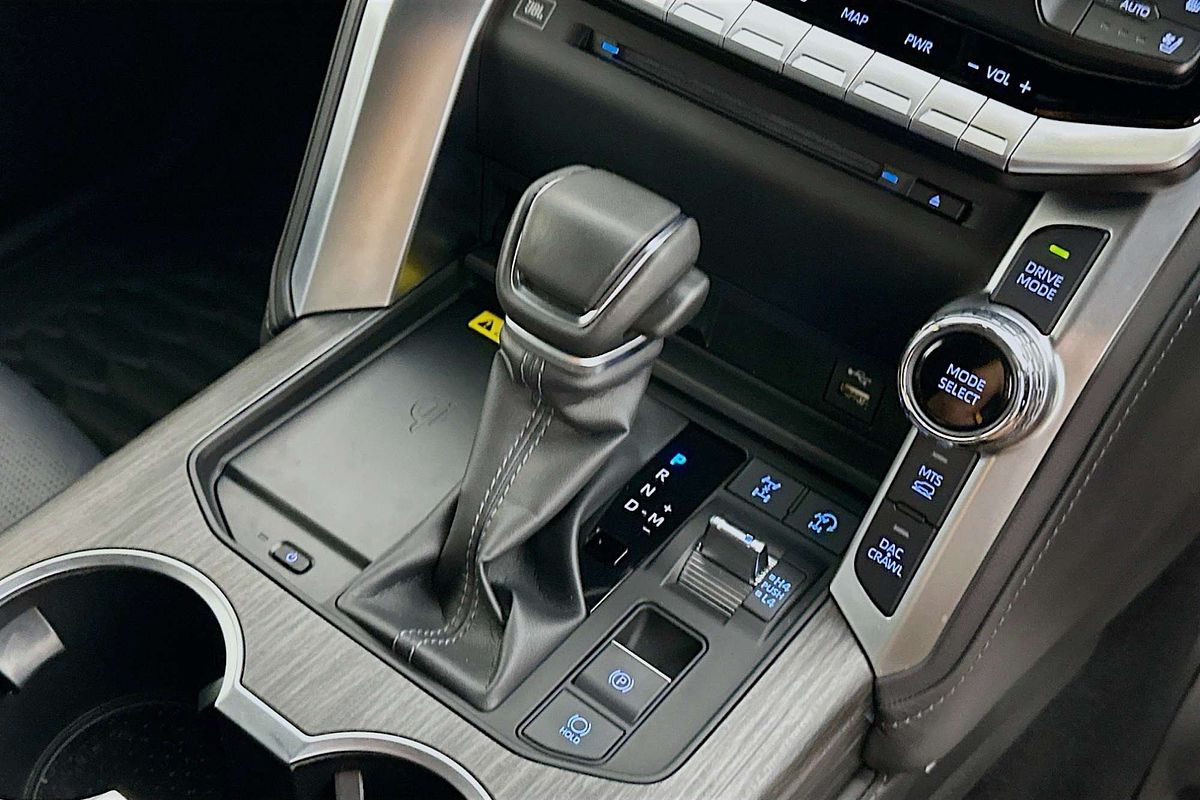 2024 Toyota Landcruiser LC300 GR-S (4x4) FJA300R
