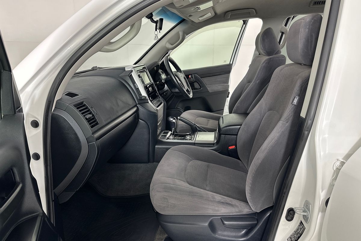 2015 Toyota LANDCRUISER GXL (4x4) VDJ200R MY16