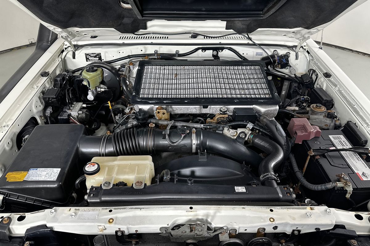 2018 Toyota LANDCRUISER WORKMATE (4x4) 2 SEAT VDJ78R MY18
