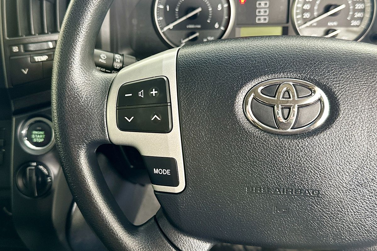 2014 Toyota LANDCRUISER GXL (4x4) VDJ200R MY13