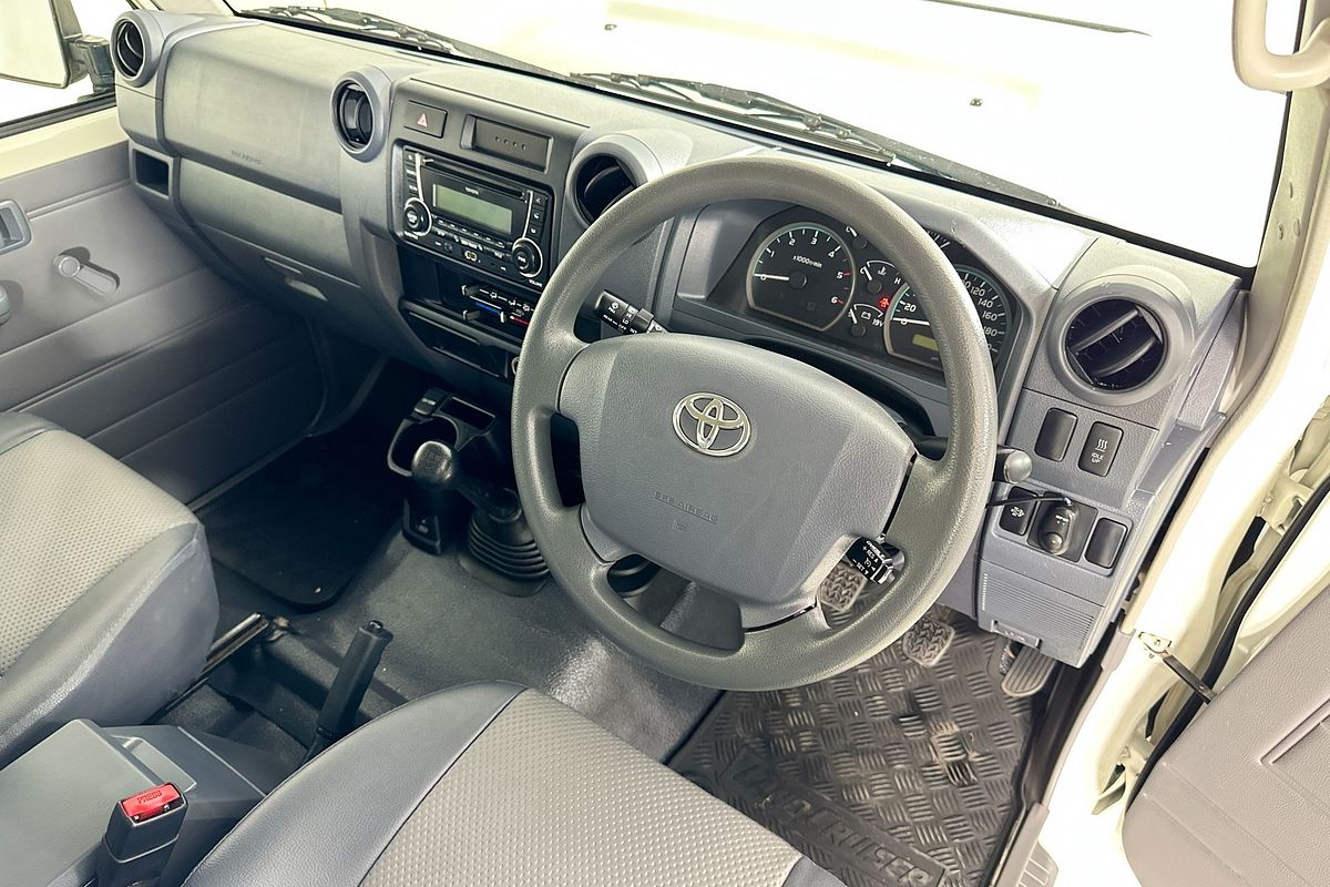 2017 Toyota LANDCRUISER WORKMATE (4x4) VDJ76R MY18