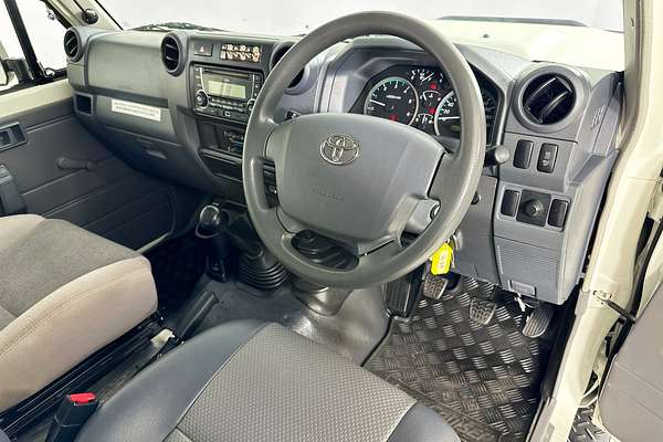 2016 Toyota Landcruiser WORKMATE (4x4) 3 SEAT VDJ78R MY12 UPDATE