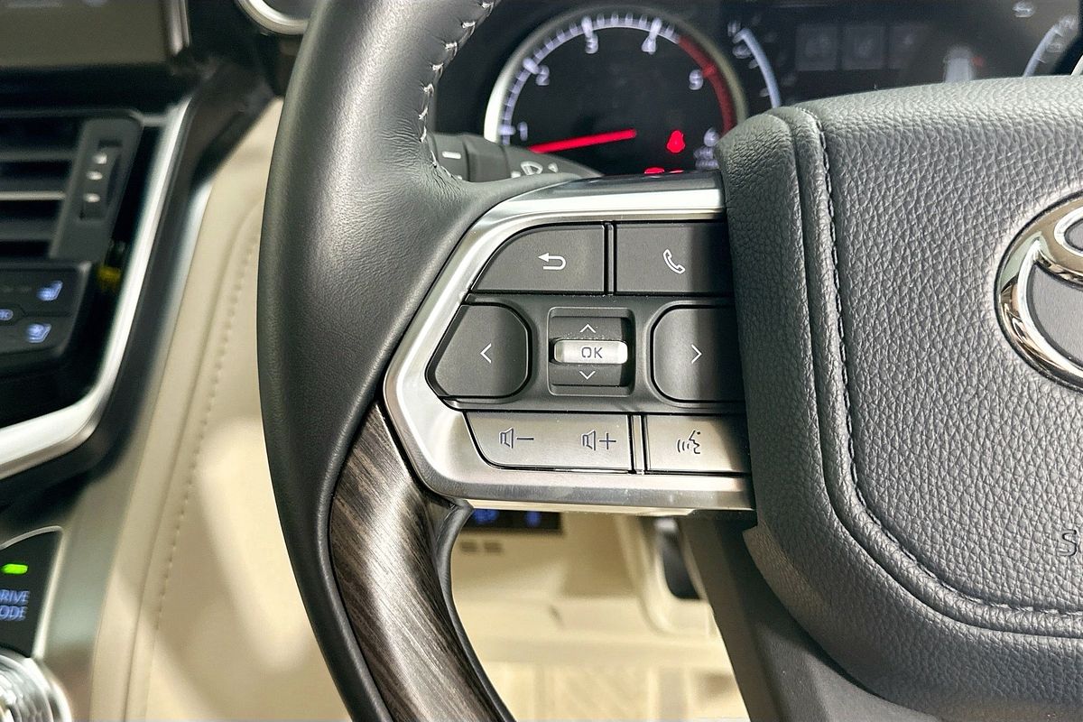 2024 Toyota LANDCRUISER LC300 VX (4x4) FJA300R
