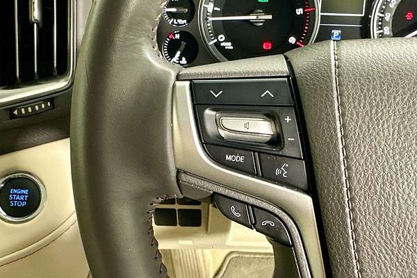 2020 Toyota LANDCRUISER LC200 VX (4x4) VDJ200R