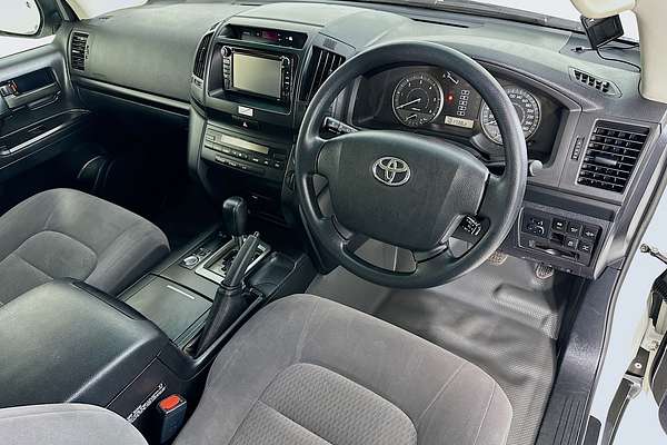 2018 Toyota LANDCRUISER GX (4x4) VDJ200R MY16