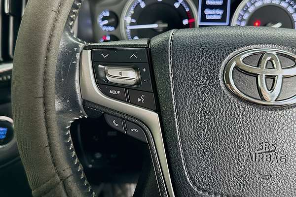 2017 Toyota LANDCRUISER SAHARA (4x4) VDJ200R MY16