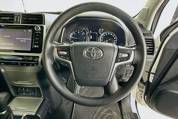 2017 Toyota LANDCRUISER GX GDJ150R
