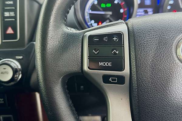 2017 Toyota Landcruiser PRADO KAKADU (4x4) GDJ150R MY17