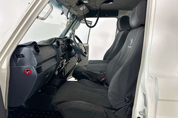 2015 Toyota Landcruiser WORKMATE (4x4) 3 SEAT VDJ78R MY12 UPDATE