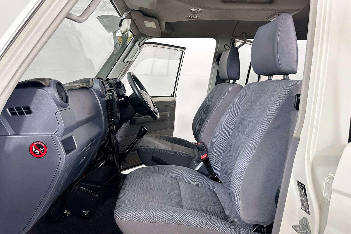 2016 Toyota LANDCRUISER GXL (4x4) VDJ79R MY12 UPDATE 4X4