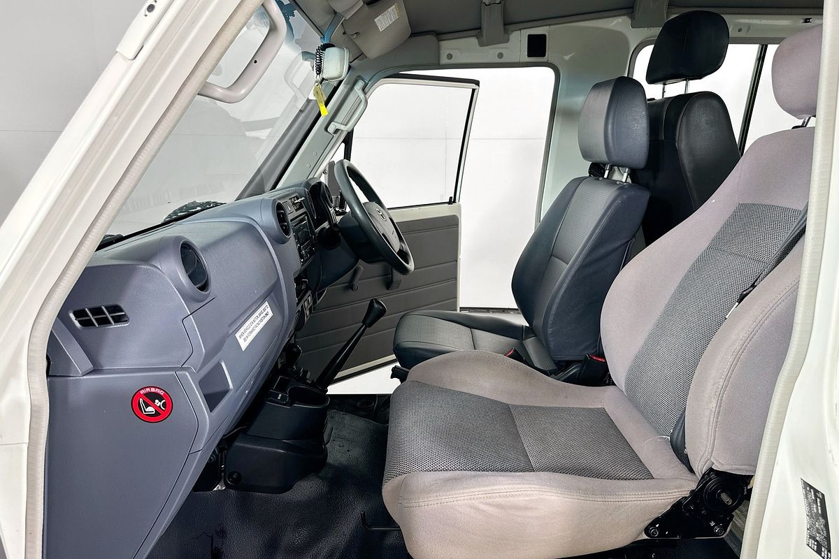 2016 Toyota Landcruiser WORKMATE (4x4) 3 SEAT VDJ78R MY12 UPDATE