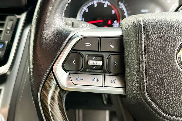 2022 Toyota LANDCRUISER LC300 SAHARA (4x4) FJA300R