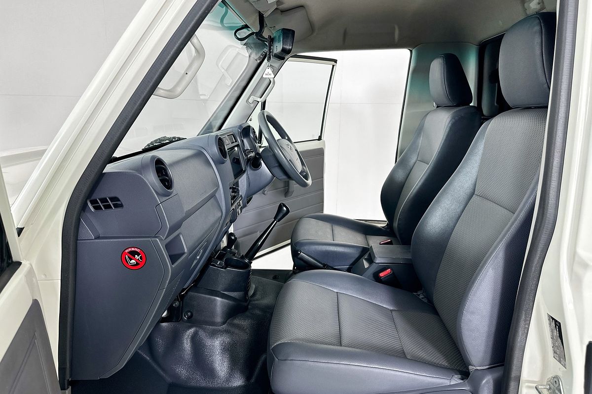 2019 Toyota LANDCRUISER WORKMATE (4x4) VDJ79R MY18 4X4