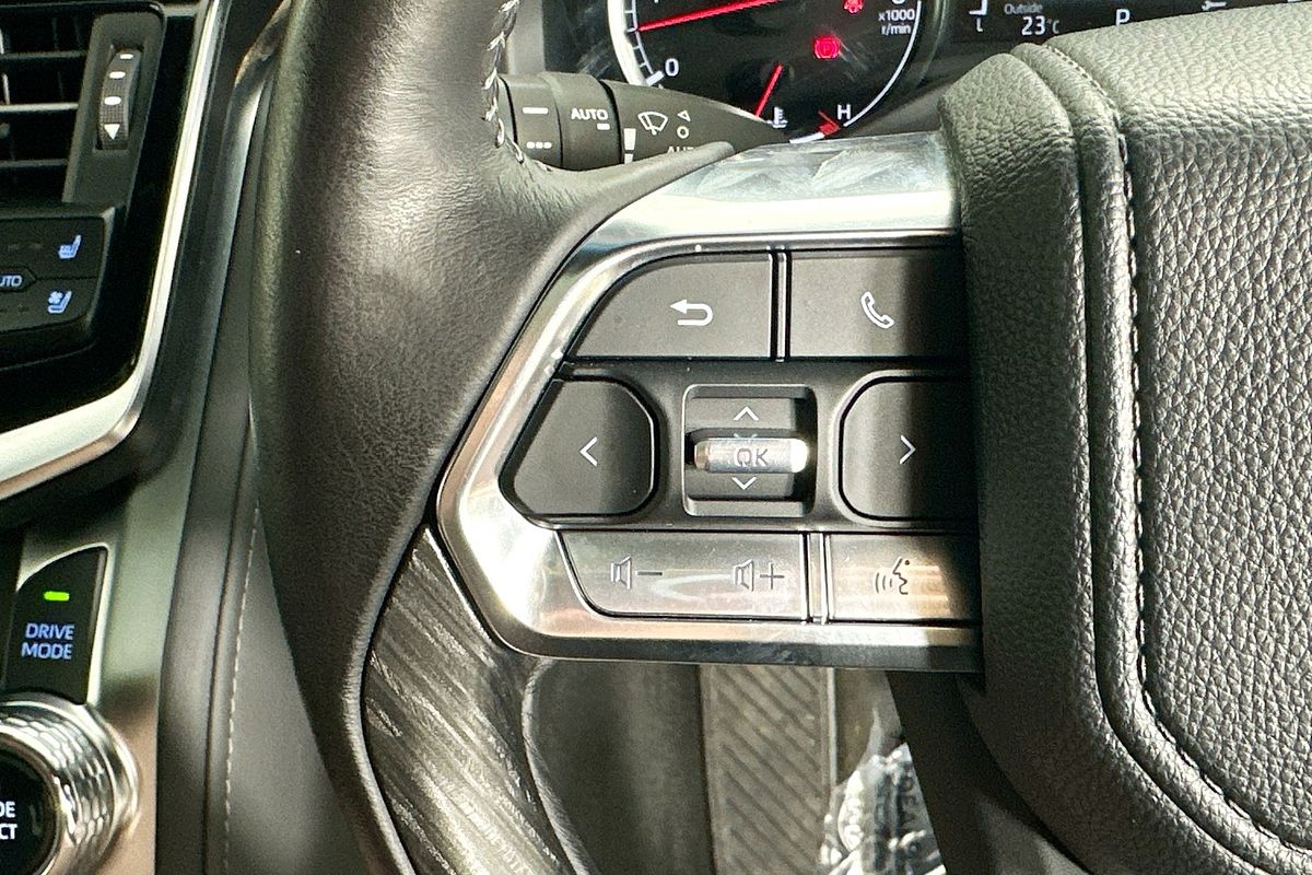 2023 Toyota LANDCRUISER LC300 GR-S (4x4) FJA300R