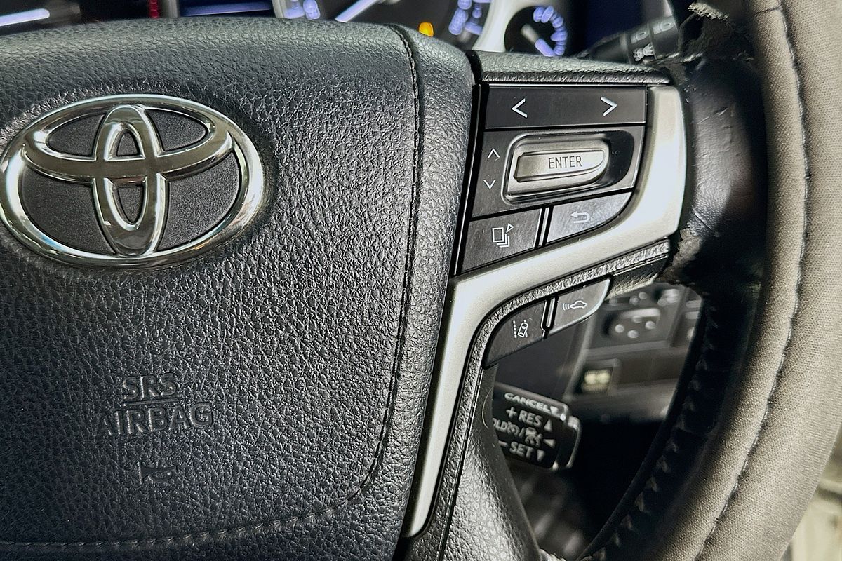 2017 Toyota LANDCRUISER SAHARA (4x4) VDJ200R MY16