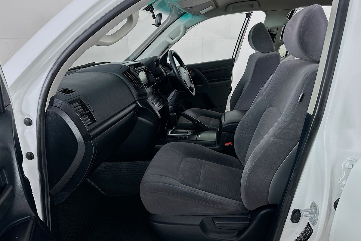 2020 Toyota Landcruiser GX VDJ200R
