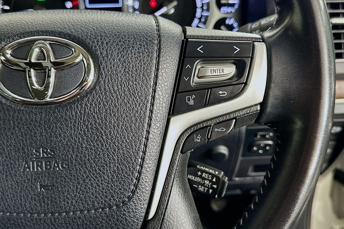 2020 Toyota LANDCRUISER LC200 SAHARA (4x4) VDJ200R