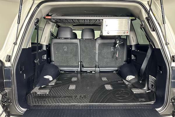 2021 Toyota LANDCRUISER LC200 SAHARA (4x4) VDJ200R
