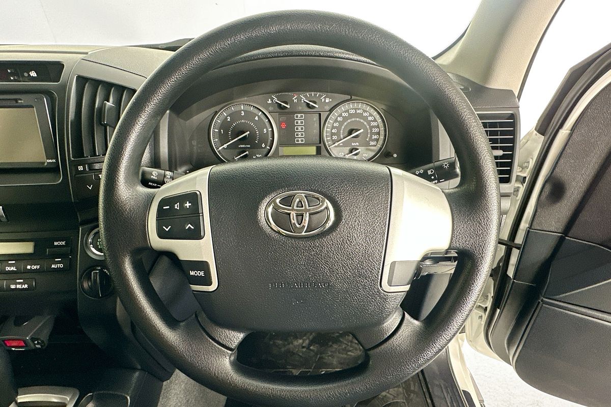 2014 Toyota LANDCRUISER GXL (4x4) VDJ200R MY13