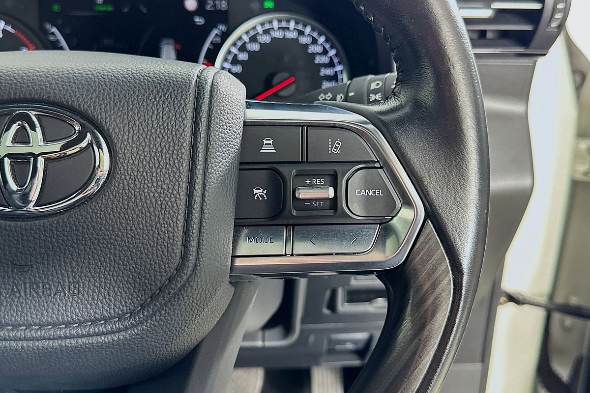 2023 Toyota Landcruiser LC300 GR-S (4x4) FJA300R
