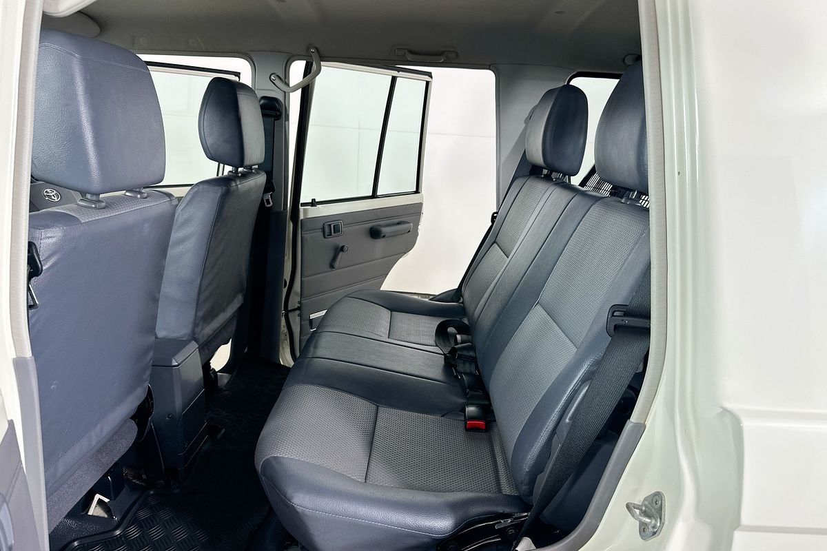 2017 Toyota LANDCRUISER WORKMATE (4x4) VDJ76R MY18