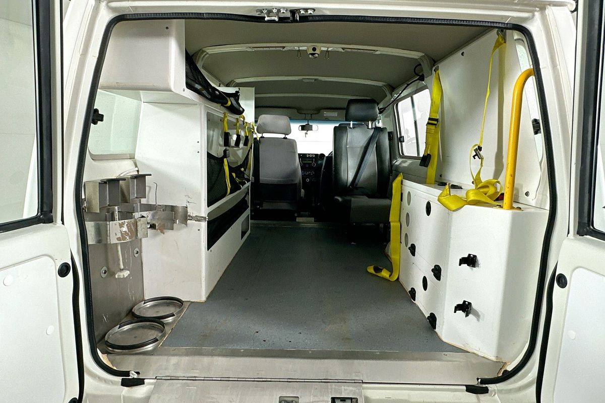 2016 Toyota Landcruiser WORKMATE (4x4) 3 SEAT VDJ78R MY12 UPDATE