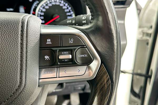 2022 Toyota LANDCRUISER LC300 SAHARA (4x4) FJA300R