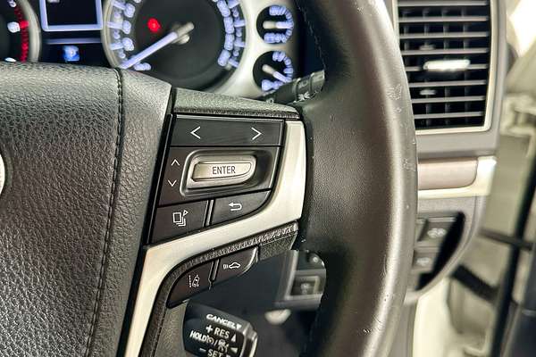 2019 Toyota LANDCRUISER LC200 SAHARA (4x4) VDJ200R