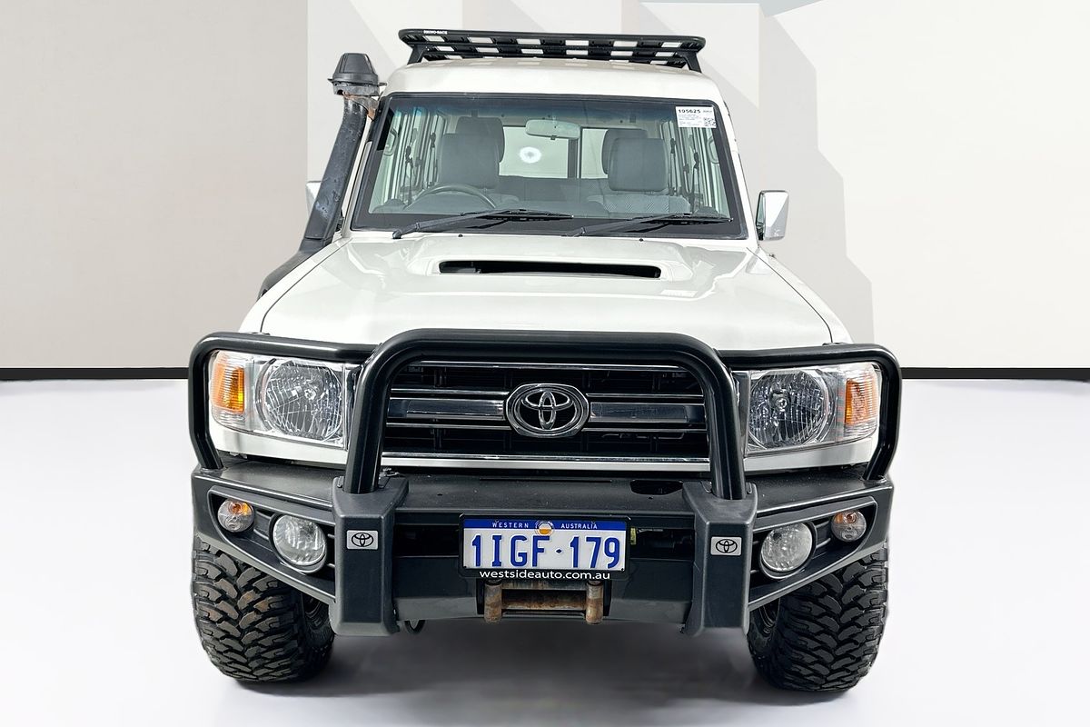 2016 Toyota Landcruiser GXL Troopcarrier VDJ78R