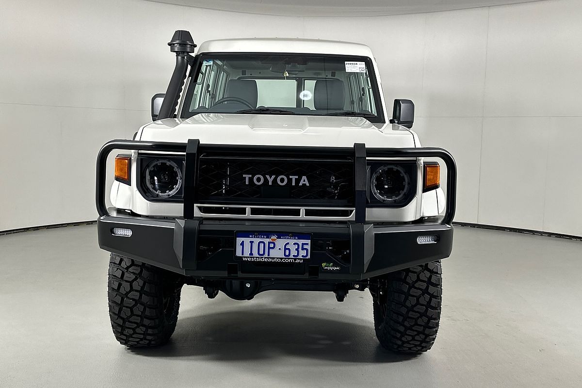 2024 Toyota Landcruiser Workmate Troopcarrier GDJL78R