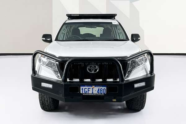 2017 Toyota LANDCRUISER GX GDJ150R