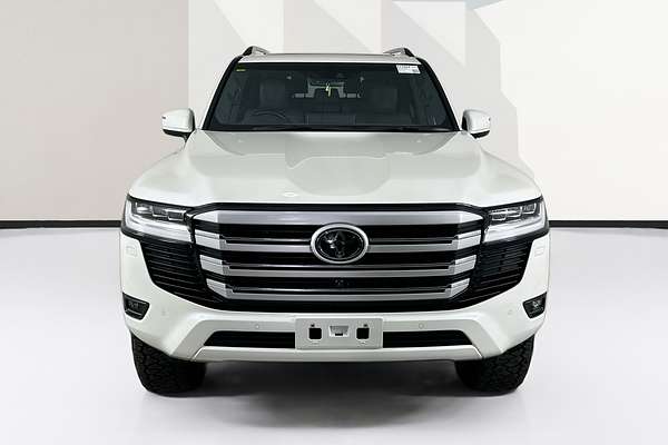 2024 Toyota LANDCRUISER VX FJA300R