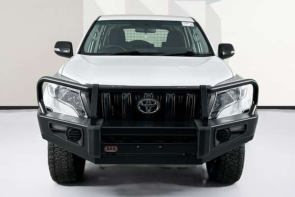 2017 Toyota LANDCRUISER GX GDJ150R