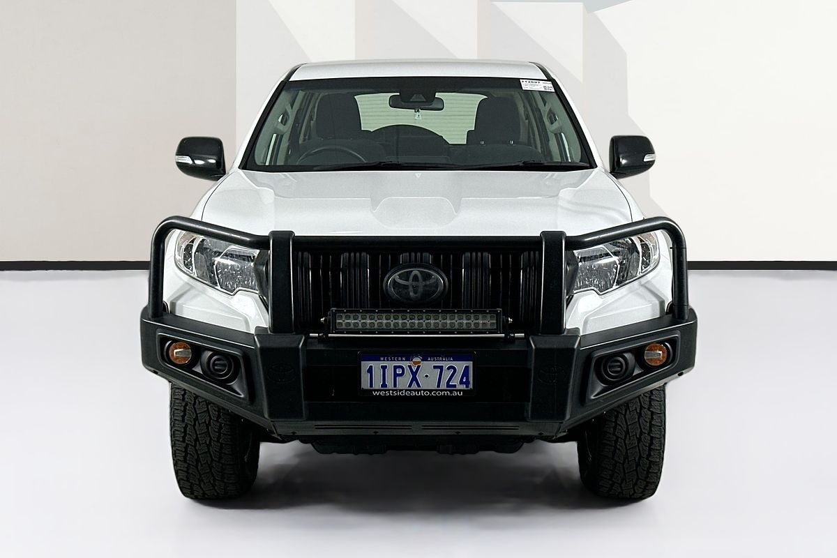 2017 Toyota LANDCRUISER GX GDJ150R