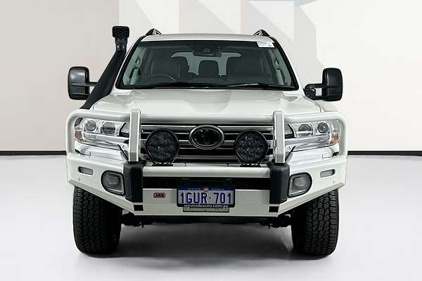 2019 Toyota LANDCRUISER LC200 SAHARA (4x4) VDJ200R