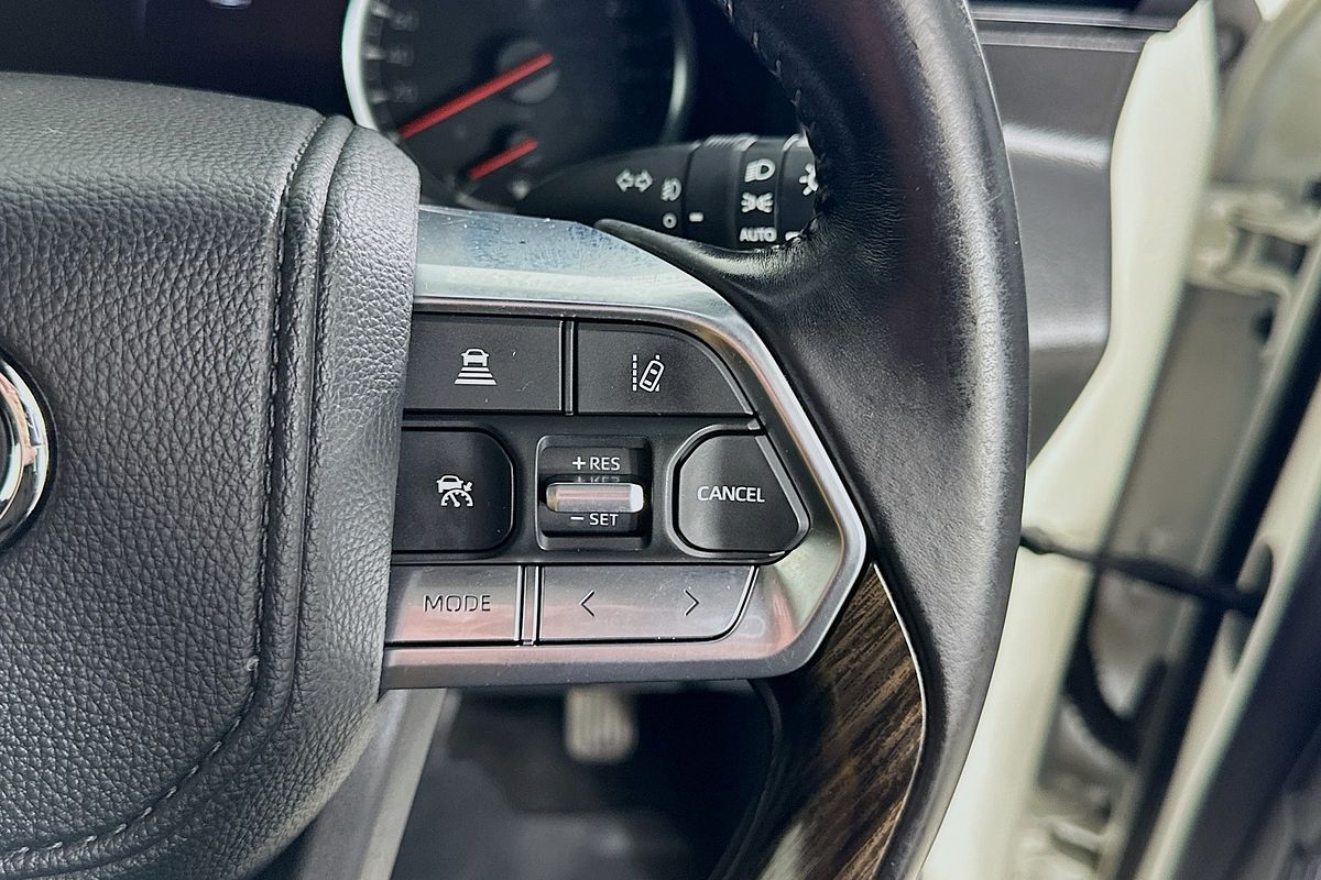 2022 Toyota Landcruiser VX FJA300R