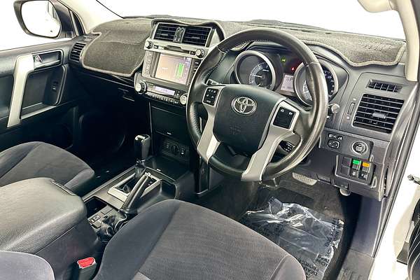 2013 Toyota LANDCRUISER PRADO GXL (4x4) KDJ150R 11 UPGRADE