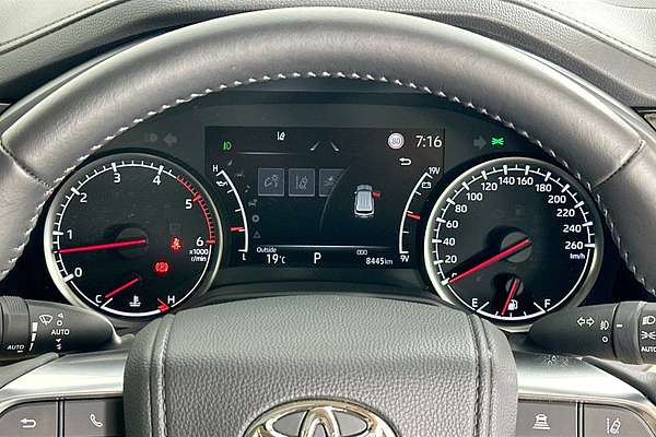 2024 Toyota LANDCRUISER LC300 VX (4x4) FJA300R