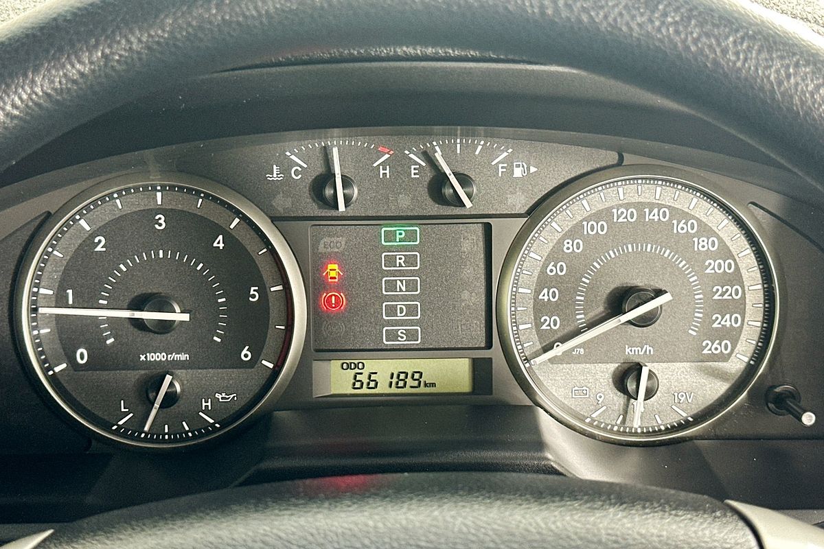 2013 Toyota LANDCRUISER GXL (4x4) VDJ200R MY13