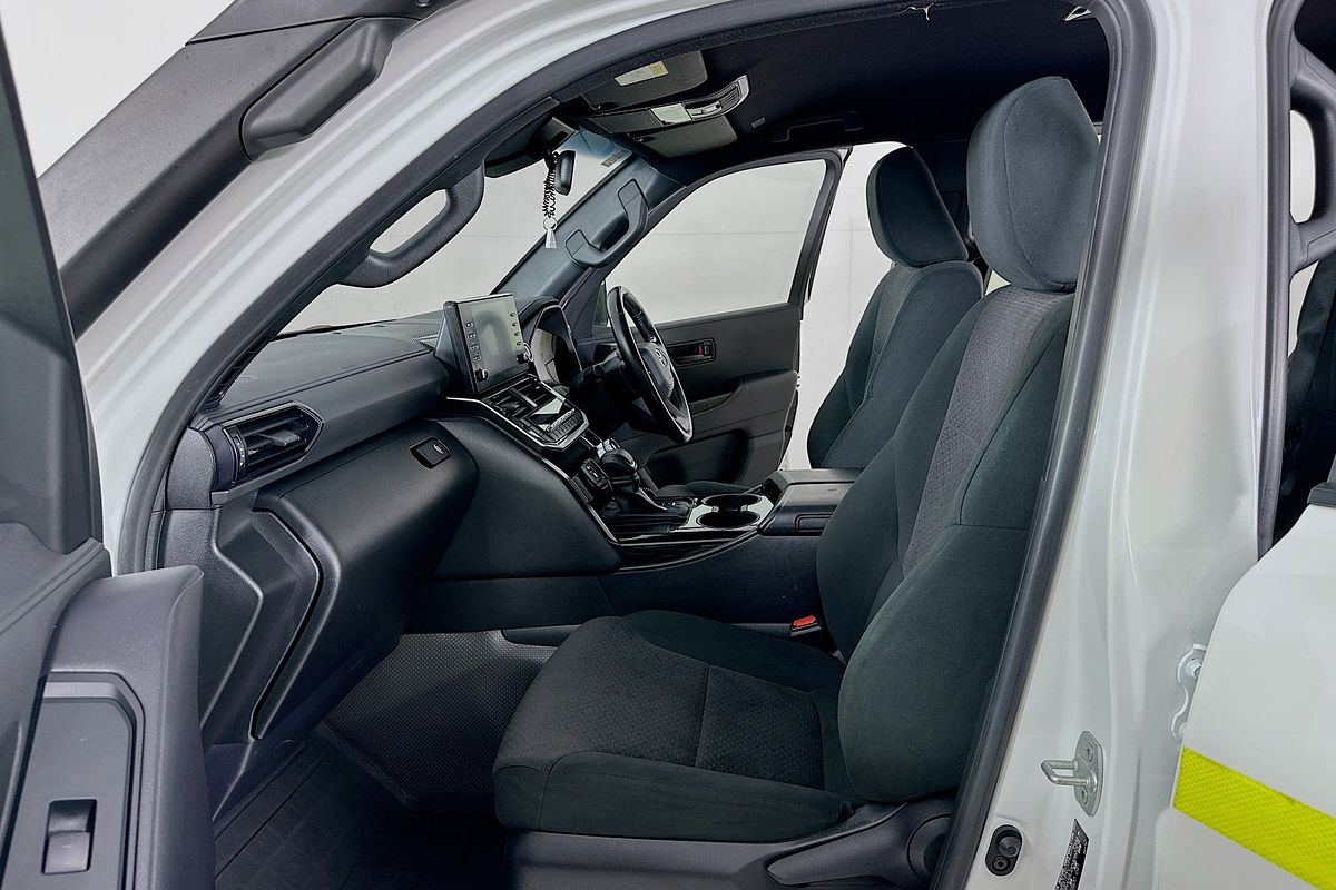 2023 Toyota Landcruiser GX FJA300R