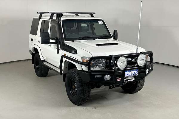 2014 Toyota LANDCRUISER GXL (4x4) VDJ76R MY12 UPDATE