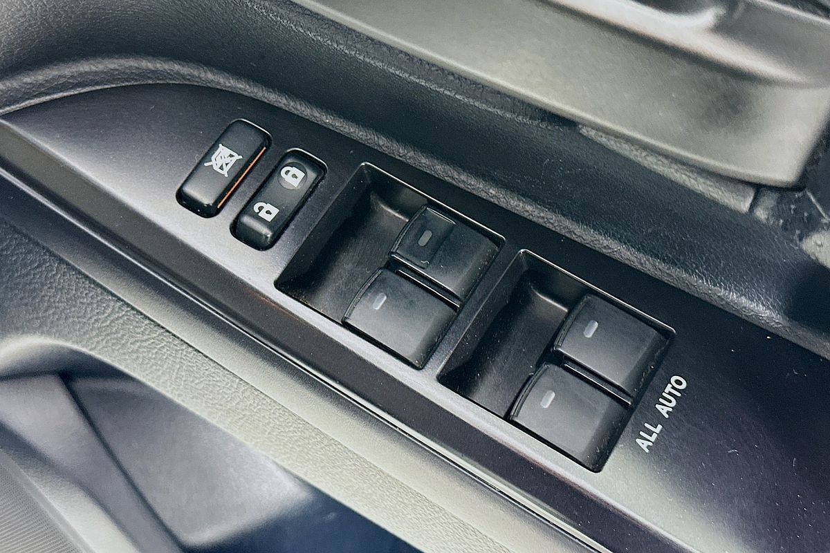 2016 Toyota LANDCRUISER GXL (4x4) VDJ200R MY16