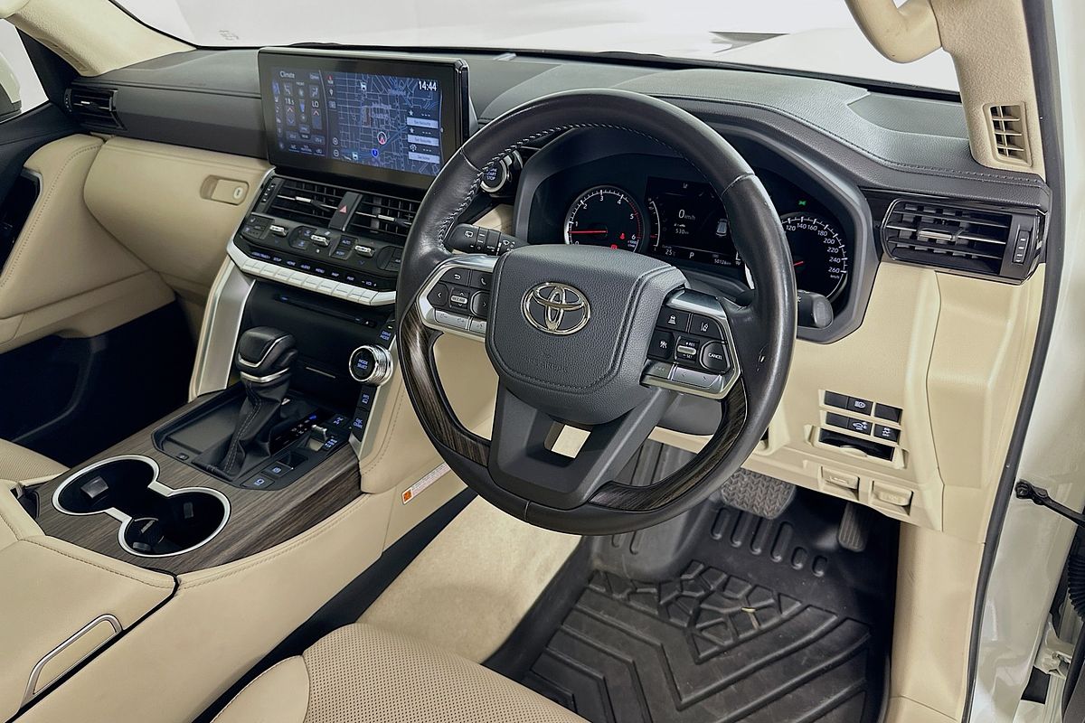 2022 Toyota LANDCRUISER LC300 VX (4x4) FJA300R