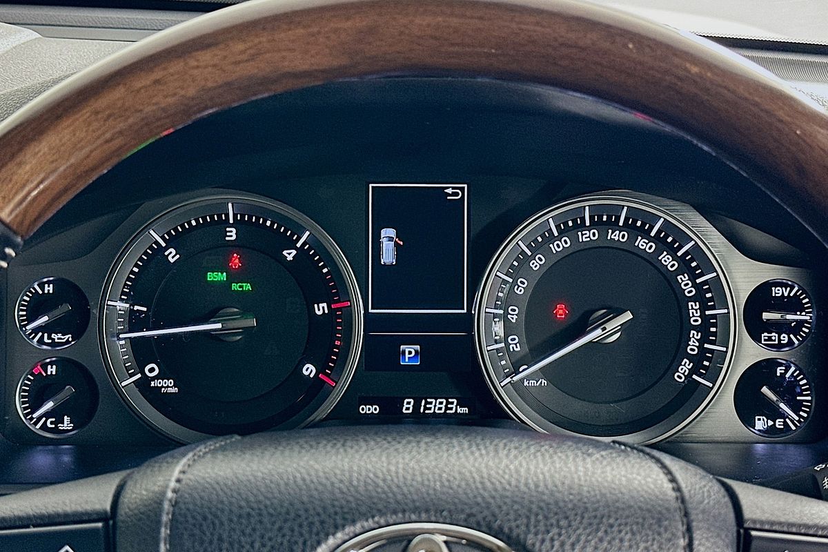 2020 Toyota LANDCRUISER LC200 SAHARA (4x4) VDJ200R